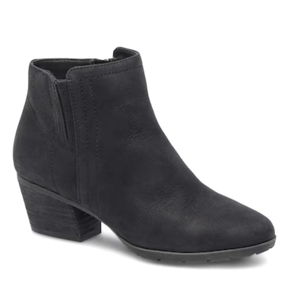Blondo Black Waterproof Valli Heeled Bootie Shoe - Picture 1 of 10